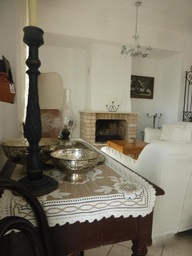 Olea Home Agia Pelagia Chlomou Buitenkant foto